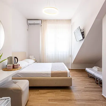 Lian 4 - Classic Triple --- Brand New - Lungomare 3 Min Walk Appartamento Vlorë