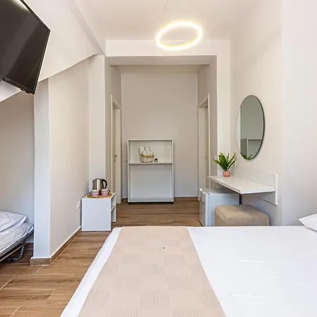 Lian 4 - Classic Triple --- Brand New - Lungomare 3 Min Walk Appartamento *